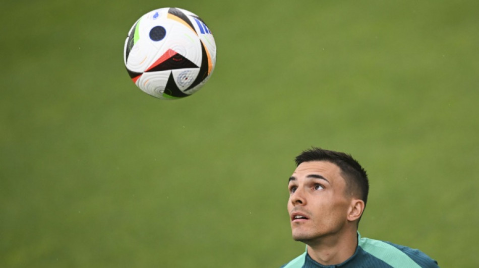 Bayern anuncia contrata&ccedil;&atilde;o do volante portugu&ecirc;s Jo&atilde;o Palhinha