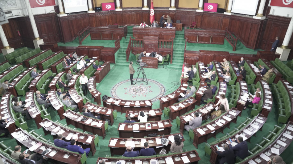 La Tunisia approva la riforma del Codice del lavoro