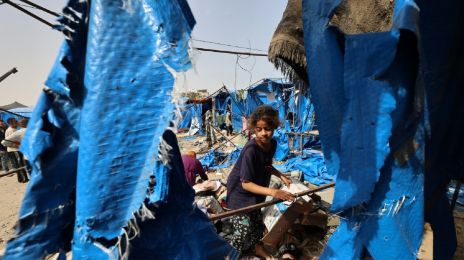 Israël élargit son offensive à Gaza, appels croissants à faire taire les armes 