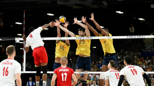 Brasil joga melhor, mas perde para Pol&ocirc;nia no v&ocirc;lei masculino em Paris