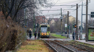 Altro tram esce dai binari a Milano, terzo incidente in dieci giorni
