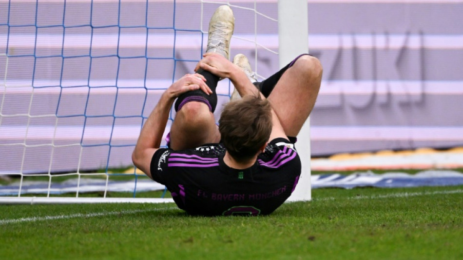 Kane viaja &agrave; Inglaterra para tratar les&atilde;o no tornozelo