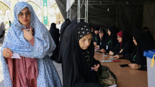 Iraner w&auml;hlen k&uuml;nftigen Pr&auml;sidenten zwischen drei Konservativen und einem Reformer