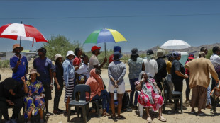 Stimmabgabe bei Wahl in Namibia wegen logistischer Probleme verl&auml;ngert