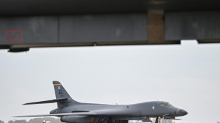 EUA retira todos os seus bombardeiros de base a&eacute;rea brit&acirc;nica ap&oacute;s incidente