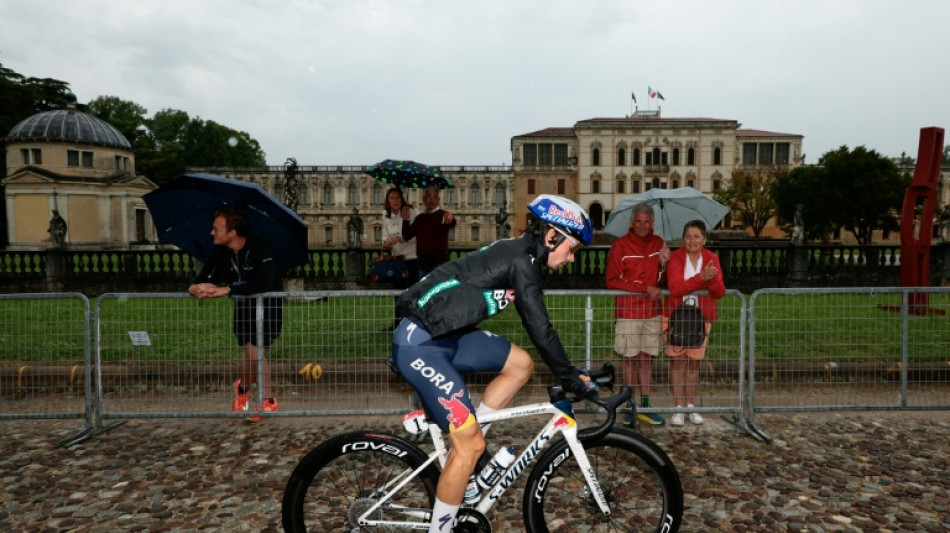 Roglic, gran favorito al triunfo antes del giro, abandona la carrera