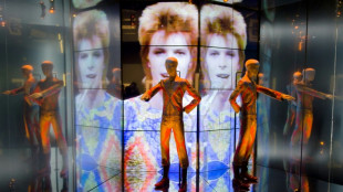 Cincuenta a&ntilde;os del aterrizaje de Ziggy Stardust, el personaje que catapult&oacute; a David Bowie