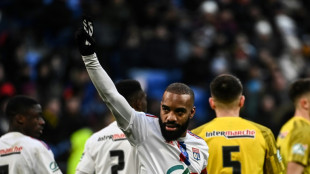 Coupe de France: Lyon et Lacazette font le m&eacute;tier face &agrave; Chamb&eacute;ry