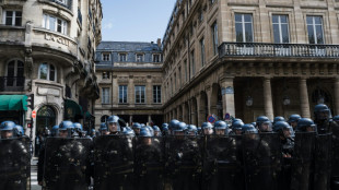 Gesetz zur Erh&ouml;hung des Rentenalters in Frankreich in Kraft gesetzt