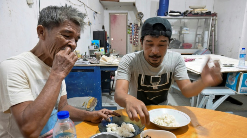La prohibici&oacute;n de la carne de perro genera controversia en Yakarta