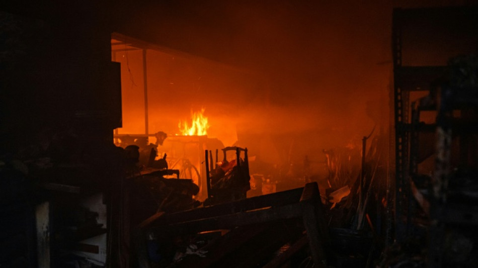 Sigue la lucha de los bomberos en Grecia contra los incendios
