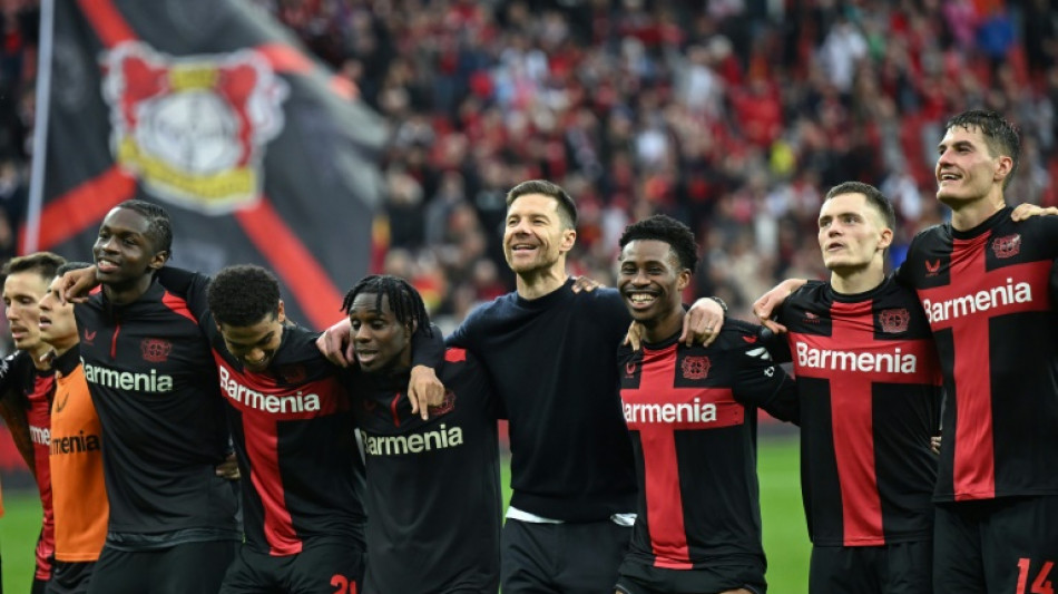 Leverkusen vira sobre Hoffenheim no Alem&atilde;o e mant&eacute;m invencibilidade