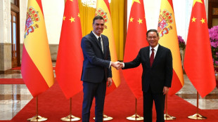 S&aacute;nchez insta a Xi hablar con l&iacute;der ucraniano durante visita a China