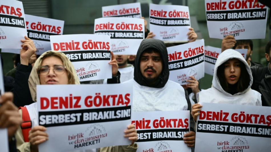 Comedian convicted for Erdogan 'insult' but freed pending appeal