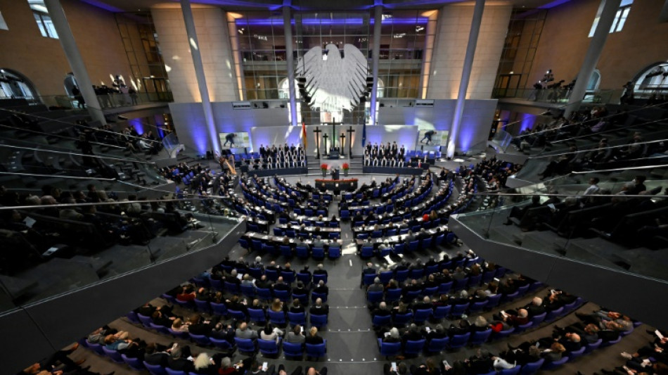 Bundestag debattiert in aktueller Stunde &uuml;ber Pl&auml;ne zu Einb&uuml;rgerung