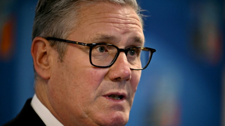 El primer ministro británico afronta una rebelión de diputados laboristas por reformas en ayudas sociales