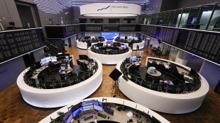 Borsa: l'Europa serra le file, future Usa positivi, Milano +0,8%
