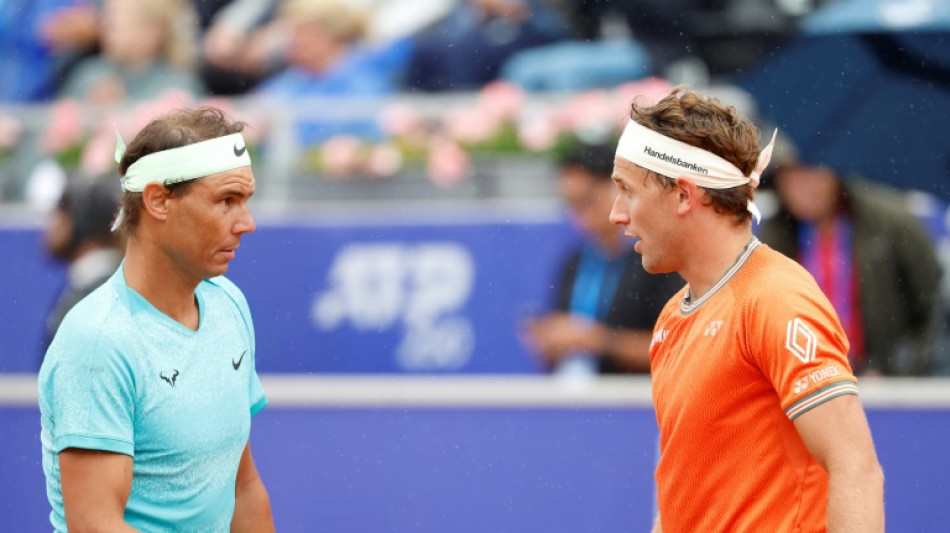 Nadal volta &agrave;s quadras com vit&oacute;ria nas duplas no ATP 250 de Bastad