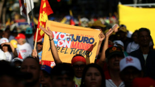 Grande pompe et militaires pour la troisi&egrave;me investiture de Maduro