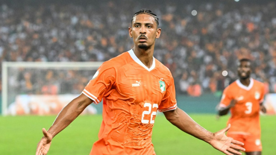 Lesionado, Haller vai desfalcar Borussia Dortmund por v&aacute;rias semanas