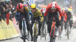 Paris-Nice: Pedersen et Visma brillent sous le d&eacute;luge