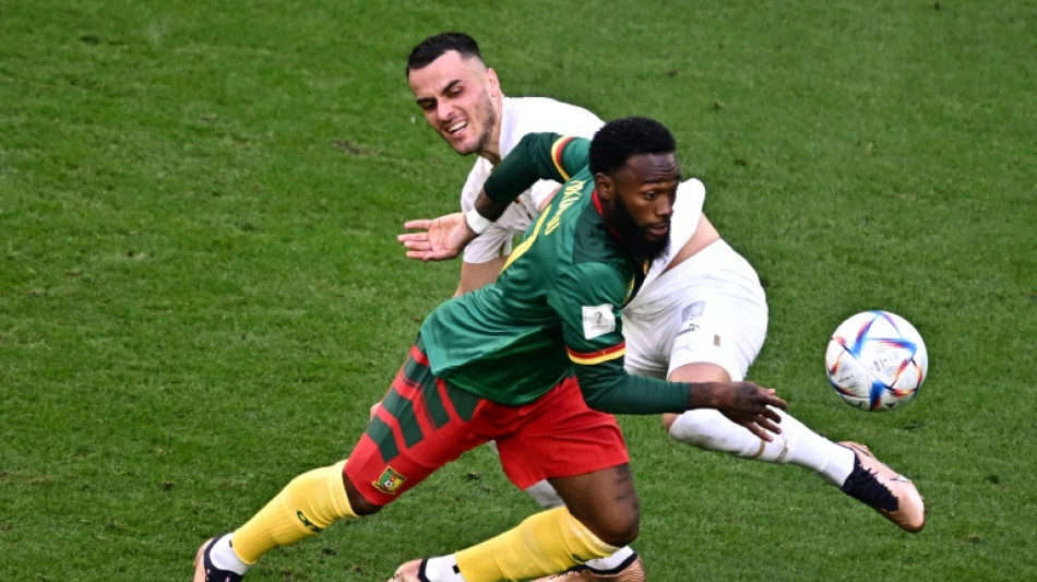 Camer&uacute;n remonta ante Serbia (3-3) y ambos siguen con vida en el Mundial