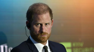 Confus&atilde;o em torno da visita do pr&iacute;ncipe Harry ao Reino Unido 