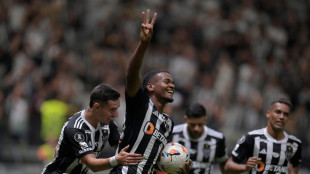 Atl&eacute;tico-MG goleia Caracas (4-0) e garante 1&ordm; lugar do Grupo G na Libertadores