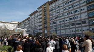 Il Papa in lieve miglioramento, non ha pi&ugrave; crisi asmatiche