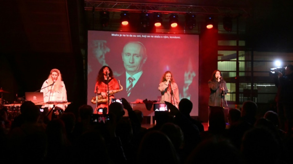 Grupo contestatario ruso Pussy Riot recibir&aacute; el premio Woody Guthrie en EEUU