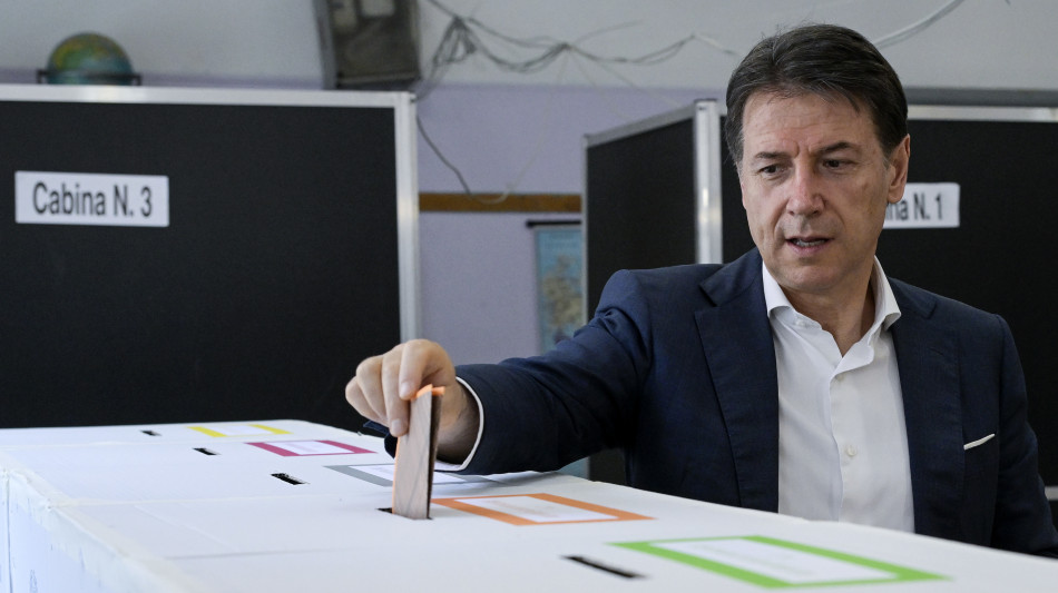 Conte, su Ius scholae c'è già proposta 5s. Da Tajani diversivo?