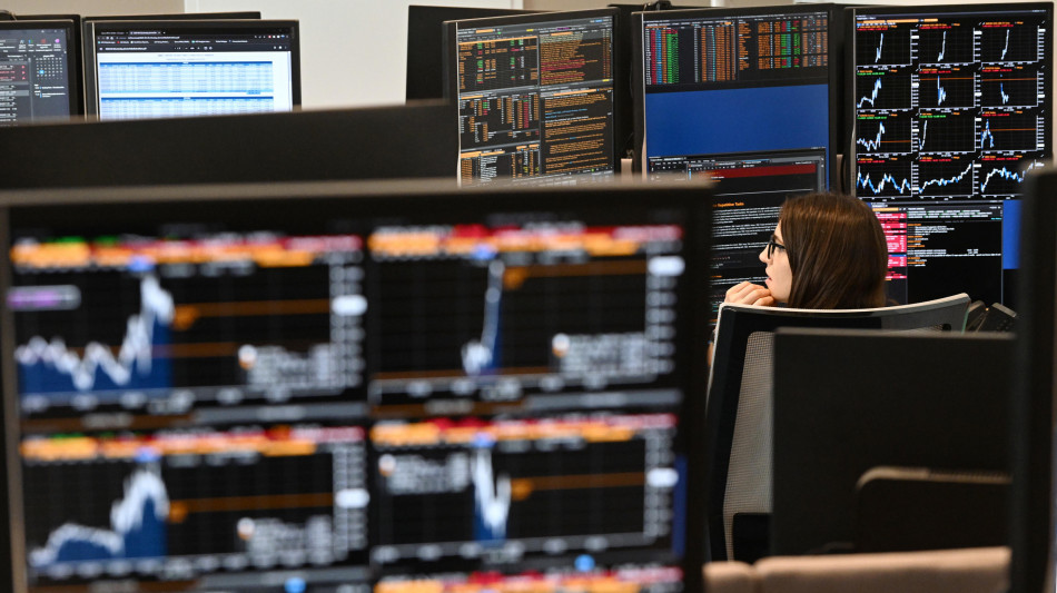 Borsa: effetto cedole su Milano, rally banche con Bper e Mps