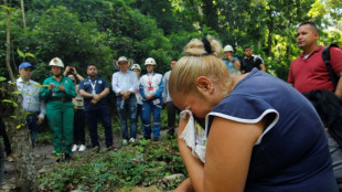 Avanzan a contrarreloj trabajos para rescatar a 14 mineros atrapados en Colombia