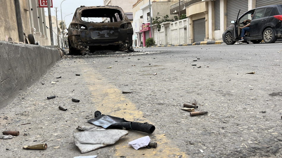 Libia, scontri davanti alla sede del governo a Tripoli