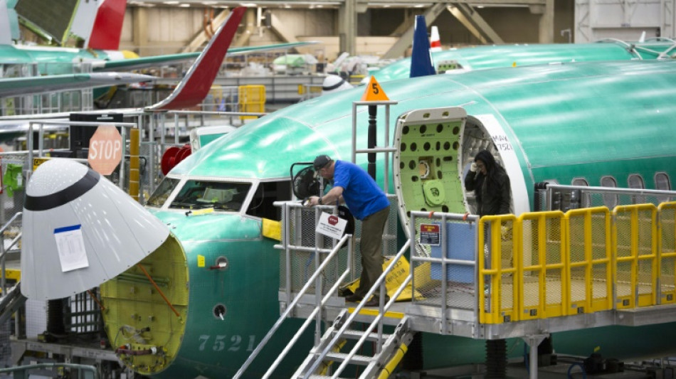 Boeing publie une lourde perte, nourrissant l'espoir d'une fin de la gr&egrave;ve