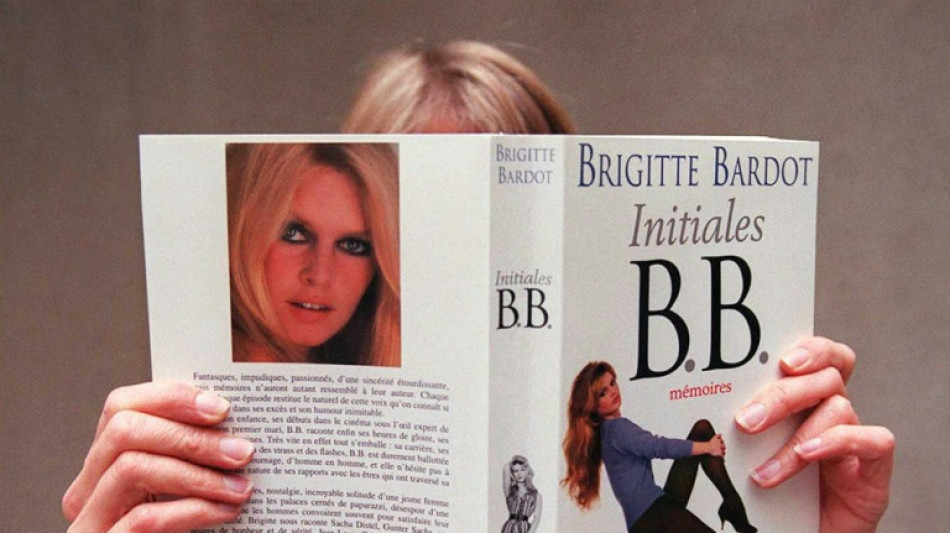 Brigitte Bardot publica un libro abecedario con sus definiciones escritas a mano
