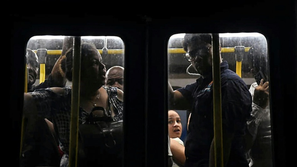 Rep&uacute;blica Dominicana restablece el sistema el&eacute;ctrico y abre una investigaci&oacute;n por el apag&oacute;n