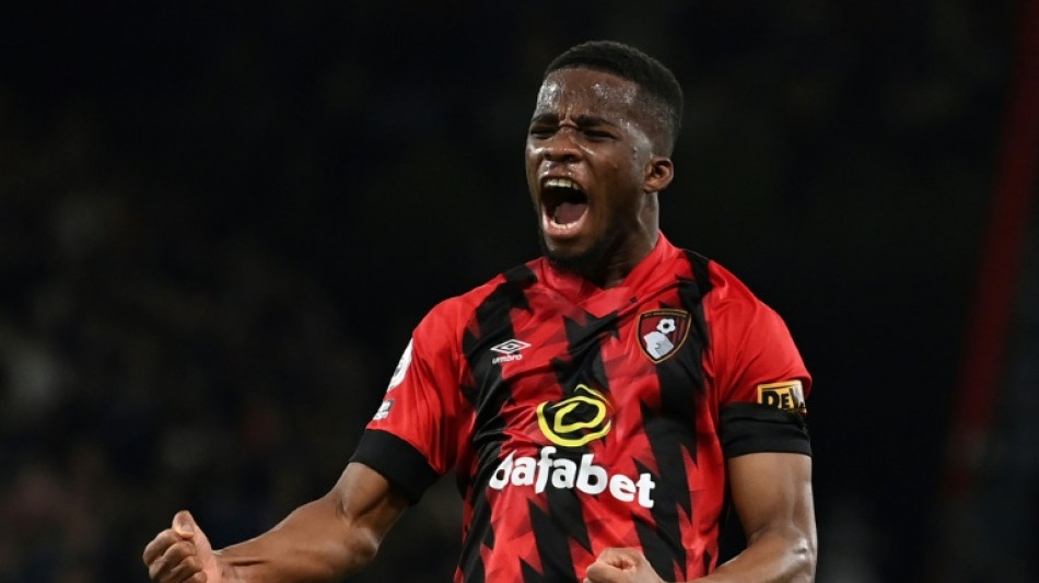 Marfinense Hamed Traor&eacute; &eacute; emprestado pelo Bournemouth ao Napoli 