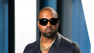 Canción de Kanye West que glorifica a Hitler tiene millones de visualizaciones en X