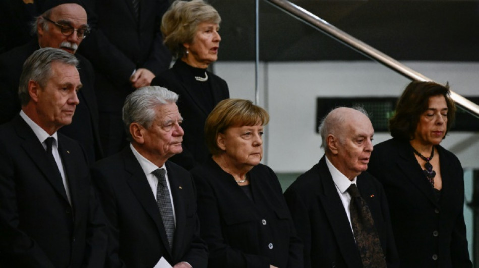 Merkel w&uuml;rdigt Sch&auml;uble als "Anker der Stabilit&auml;t"