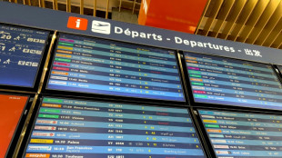 Panne à l'aéroport de Paris-Orly, la DGAC demande l'annulation de 15% des vols lundi