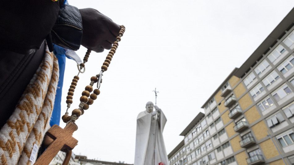 Il Papa, c'&egrave; una benedizione nella fragilit&agrave; dei malati