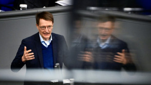 Lauterbach wirbt im Bundestag eindringlich für allgemeine Impfpflicht