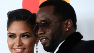 Defesa de 'Diddy' Combs tenta encurralar sua ex-namorada em julgamento em Nova York