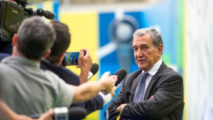 El exseleccionador brasile&ntilde;o Parreira, en terapia intensiva