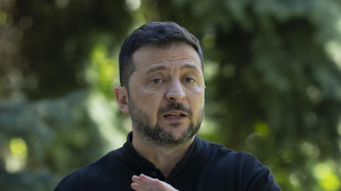 ++ Zelensky chiede a Trump 'posizione chiara' su fine guerra ++