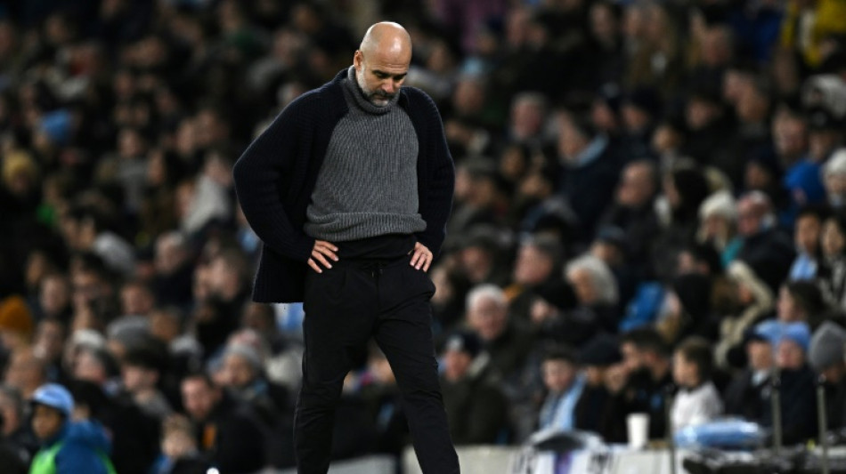 Antes de ir ao Mundial, City deixa vit&oacute;ria escapar nos acr&eacute;scimos contra o Crystal Palace