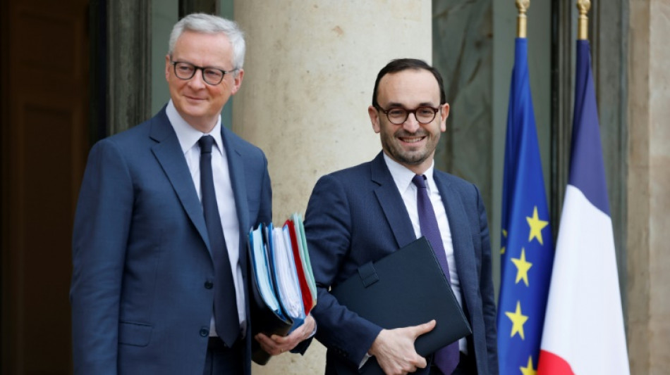 Pour redresser ses finances, la France se r&eacute;sout &agrave; un nouveau serrage de vis