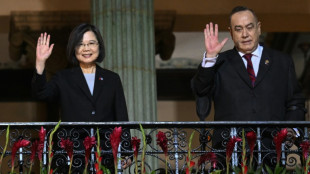 Presidente de Guatemala emprende viaje a Taiw&aacute;n marcado por tensiones con China