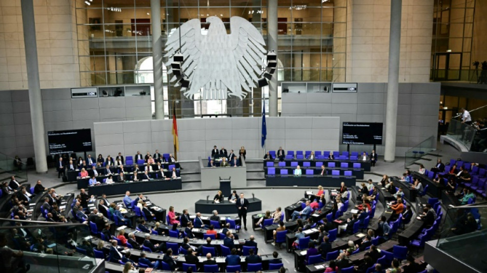 Bundestag beschlie&szlig;t neue Gesch&auml;ftsordnung mit h&auml;rteren Regeln